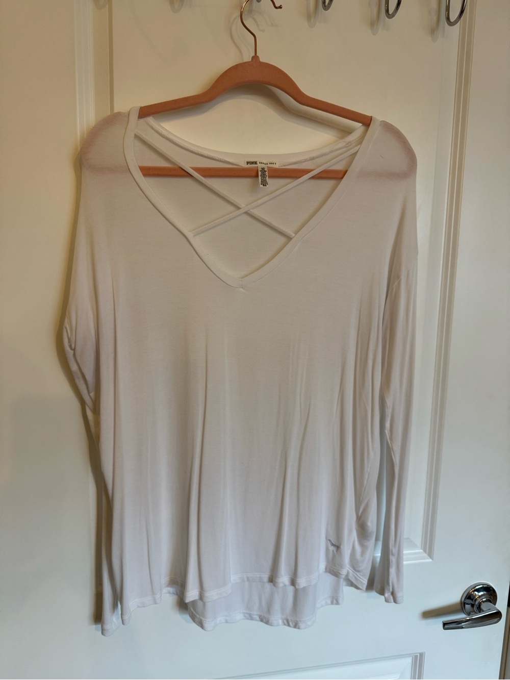 PINK Victoria's Secret White Long Sleeve Crisscross V-Neck Top Size Small